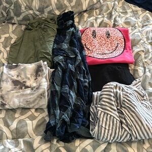 Women’s Clothing Lot 2XL